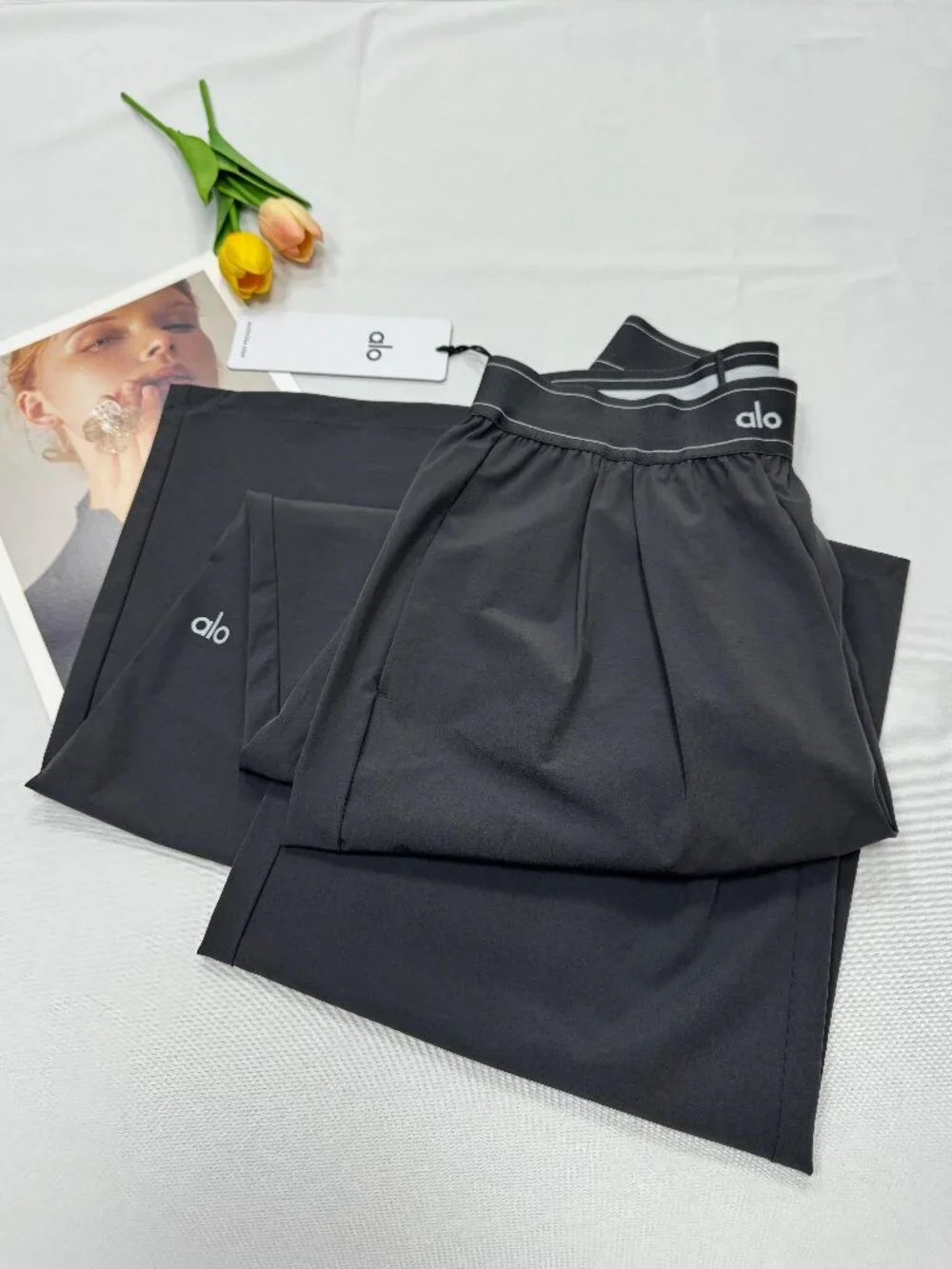 NWT ALO Yoga ππ Women's Dark Grey Suit Up Pants - Regular | Authentic - Picture 3 of 9